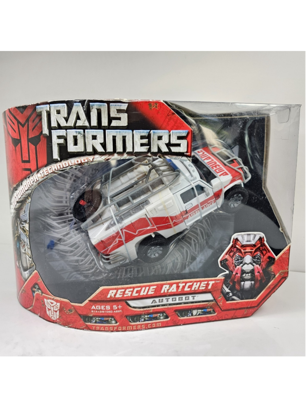SEALED Hasbro Transformers: Voyager Class Rescue Ratchet - Box Wear, Sealed Box